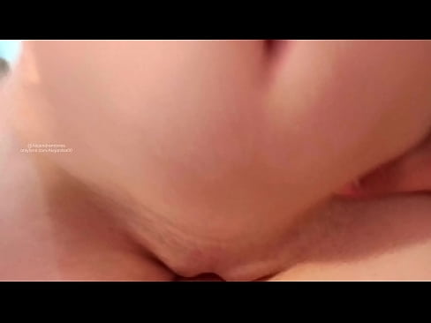 ❤️ Magasin oma õe toas ja nii ma ärkasin üles ❤️❌ Porno at us ❌️